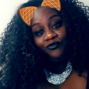 Meet your Posher, Rene